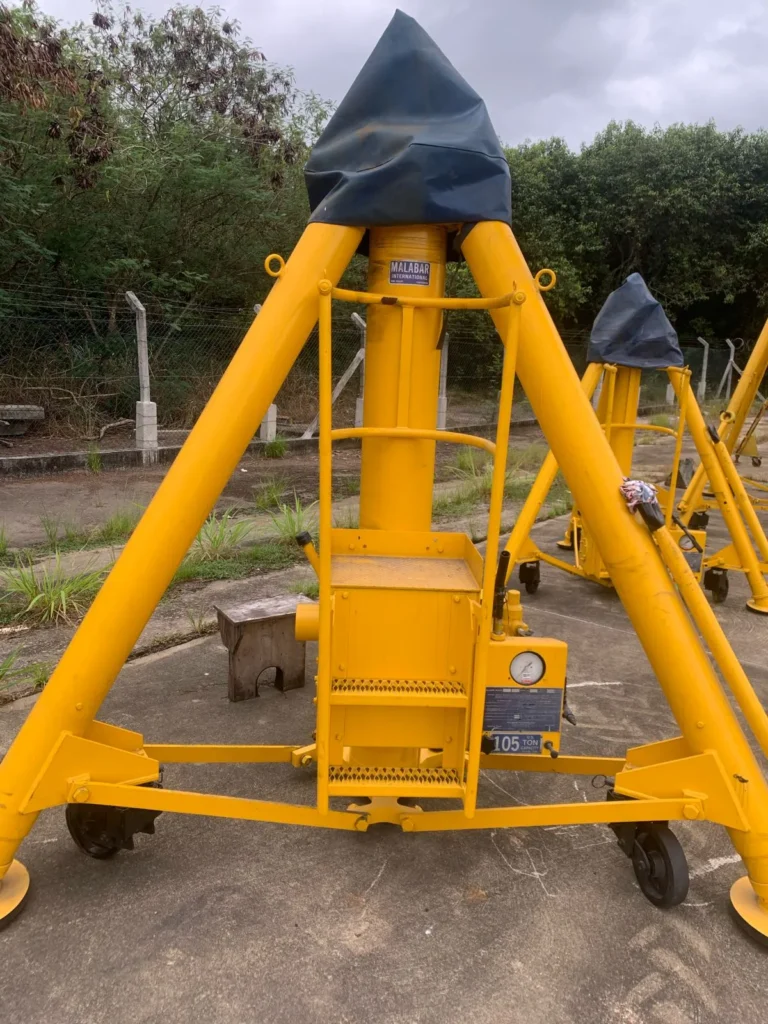 Macaco Aeronáutico Jacks