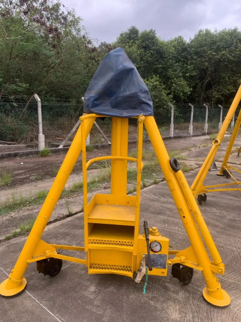 Macaco Aeronáutico Jacks